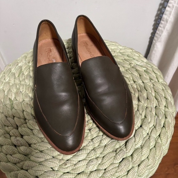 Madewell The Frances Loafer Dried Olive Size 8.5 display picture 2